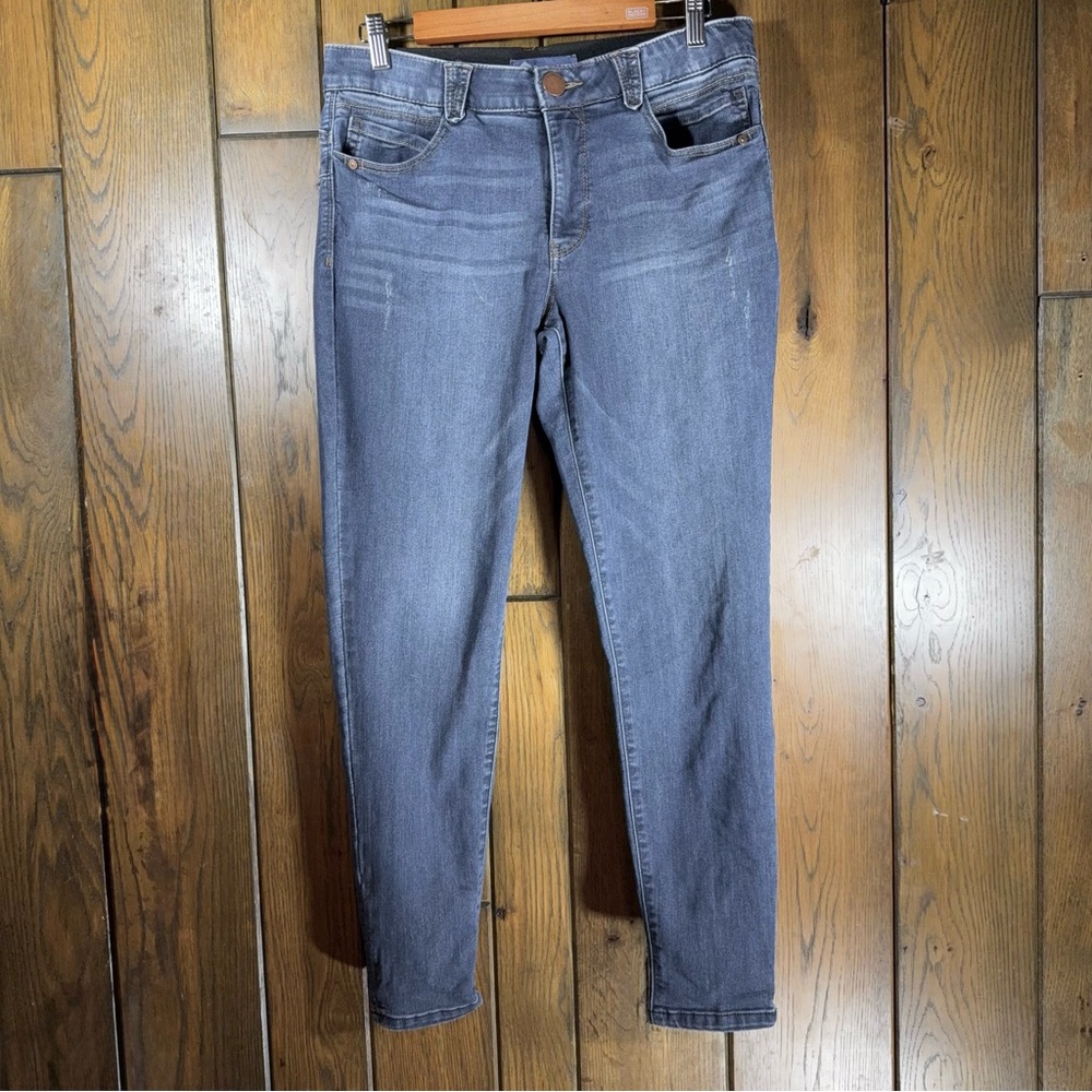 Democracy “Ab”solution Skinny Jeans with Slight Distressing (12)